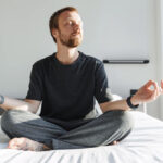 how to meditate in bed